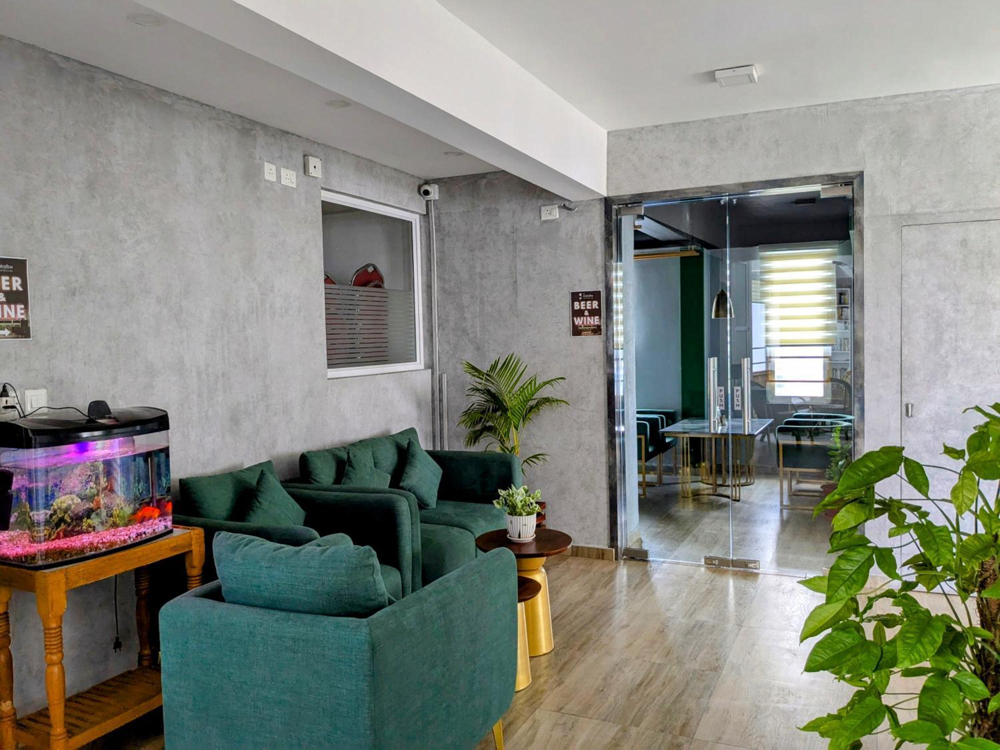 Niko Hotels Kochi Екстер'єр фото