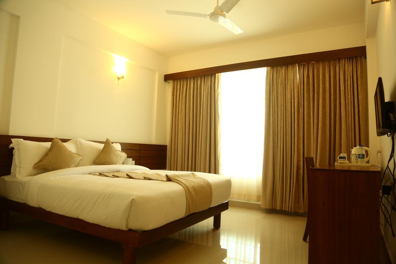Niko Hotels Kochi Екстер'єр фото