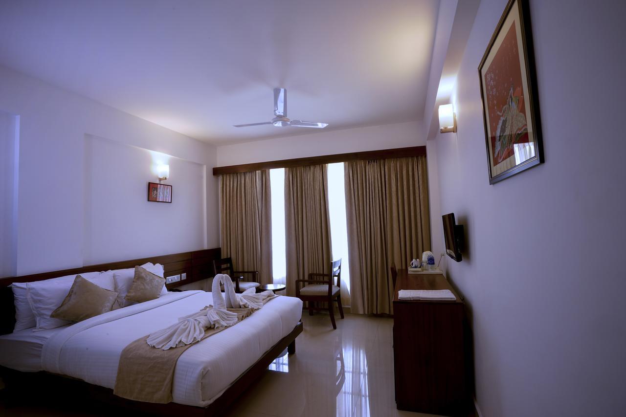 Niko Hotels Kochi Екстер'єр фото